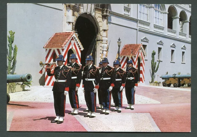 CP - MONACO - Rélève de la GARDE devant le Palais Princier, UNIFORMES, neuve