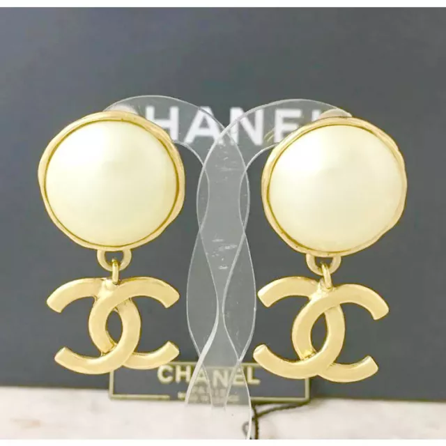 VINTAGE CHANEL CC Logo Goldtone Single Pearl Earring $31.00 - PicClick