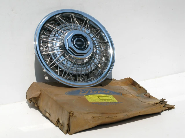1981-1982 Mercury Cougar NOS wire wheel cover E1DZ-1130-L