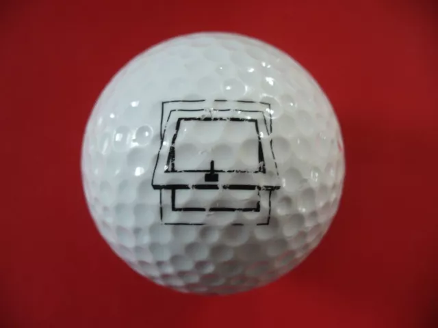 Golfball mit Logo : PEGRA FENSTERBAU - Logoball Glücksbringer Andenken Geschenk