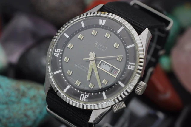 VINTAGE EMIT DE Luxe Swiss Made Compressor Style 42mm Men