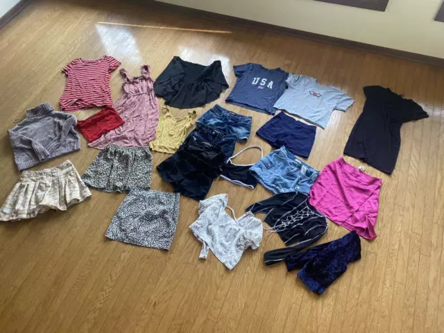 Huge Lot 100 Womens Girls Clothing New Sz  Xs S Forever 21 Many Name Brands Used