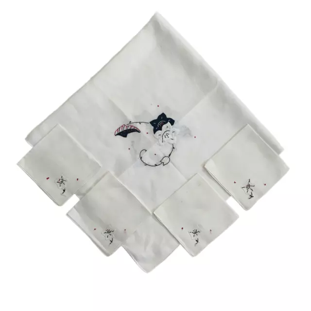 Vintage Embroidered Tablecloth & 4 Napkins Red Black Floral Applique Card Table