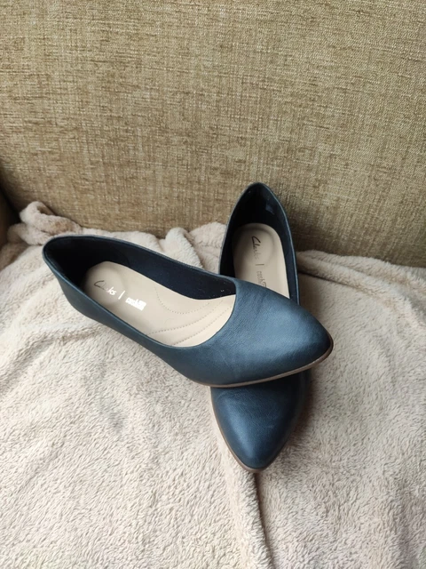 Clarks mena bloom navy 2025