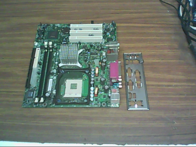 Carte mere IBM F19R0703 socket 478