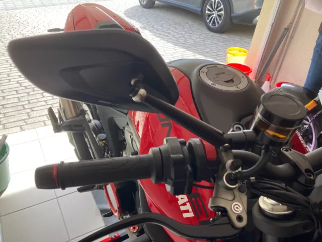 DUCATI Rizoma Rückspiegel Set ( links und rechts) incl. Montageadapter