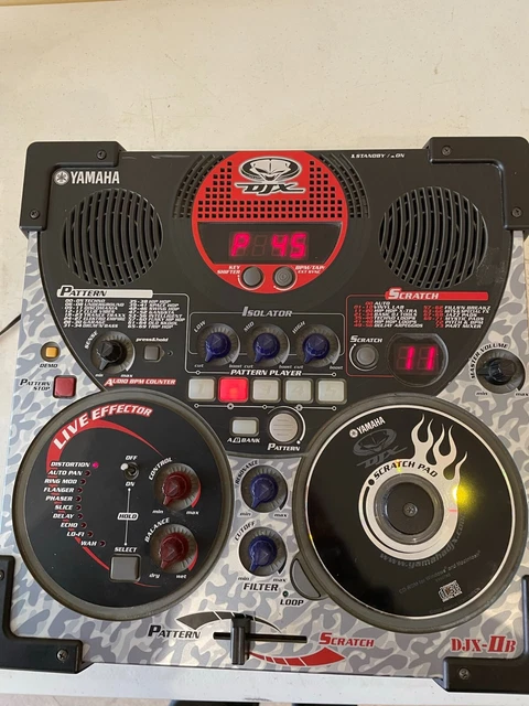 Yamaha DJX 2B groovebox