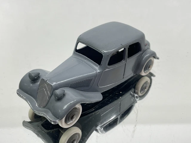Dinky Toys 24N - Traction Citroën 11BL - 2nde Version, 2ème Variante - Occasion