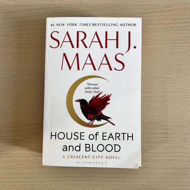 CRESCENT CITY SERIES: House of Earth and Blood By Sarah J. Maas ...