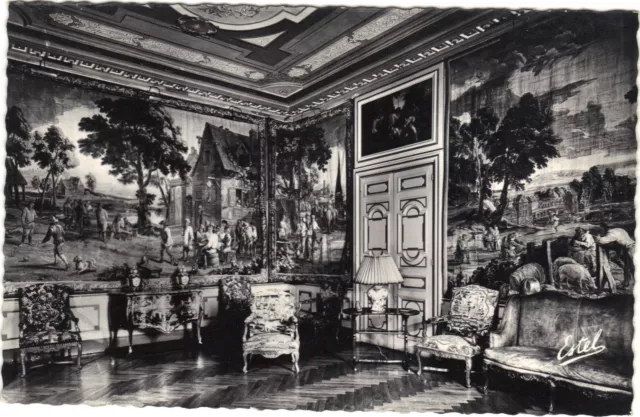 VERNY Castle - The Little Salon (H4578)