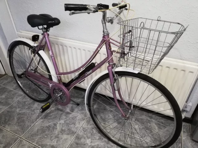 Raleigh Caprice Ladies Bike