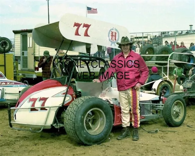 1975 JAN OPPERMAN WORLD OF OUTLAWS AUTO RACING 8x10 PHOTO AL HAMILTON SPRINT CAR