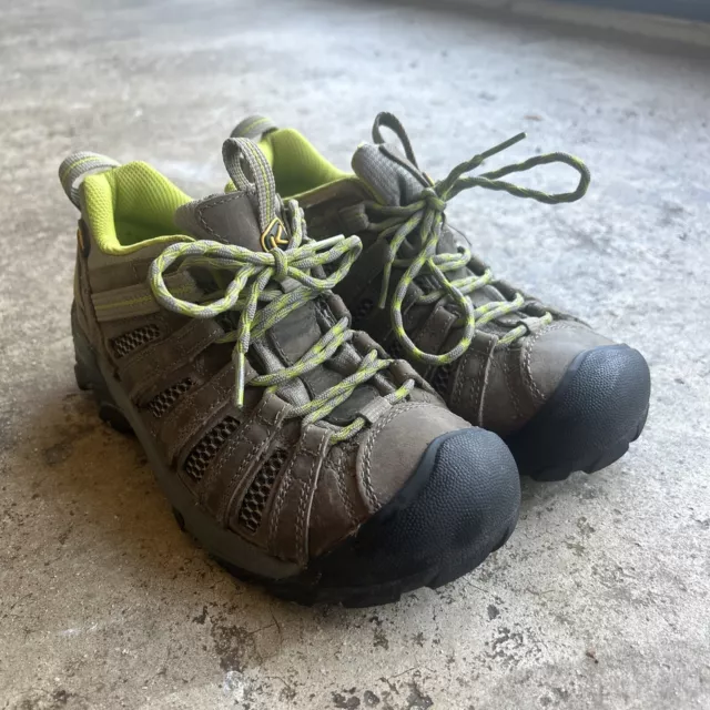 Keen Hiking Shoes Womens Size 7 Brown Green Leather Lace Up Low Top Sneakers