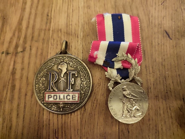 Médaille Cyclisme Ancienne – Plaque Course Vélocipède – A. Desaide – Bronze XIXe