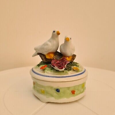 Vintage Lidded Trinket Box Doves on Lid Love Birds Flowers Rare Round Taiwan