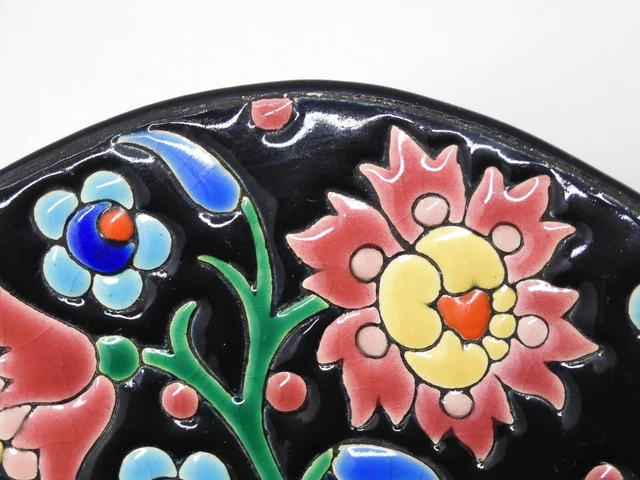 *BELLE ANCIENNE ASSIETTE CERAMIQUE  LONGWY NOIRE FLEURS MULTICOLORES Déco 5670 D 23