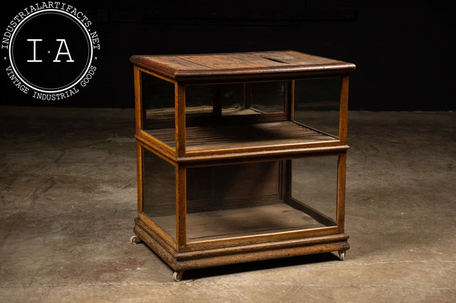 Early American Display Case With Mirrored Back