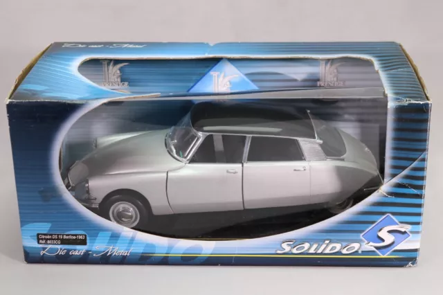 LJ170 SOLIDO PRESTIGE 8033-CG 1/18 Citroen DS 19 berline 1963 silver