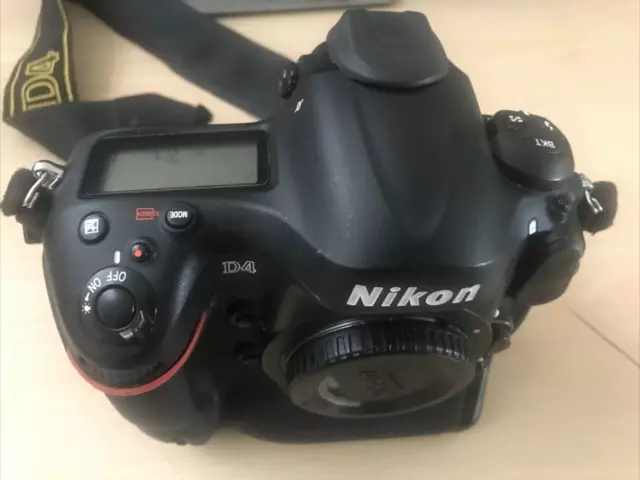 Nikon D4 16.2MP Camera Body, Two Batt. and charger, 138504 shutter count