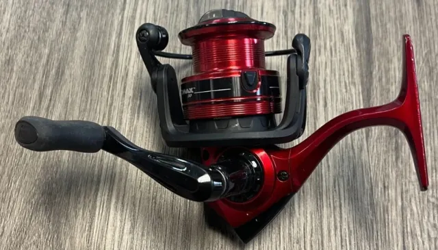 ABU GARCIA RED Max 30 Spinning Fishing Reel -no box (new) , 1 yr