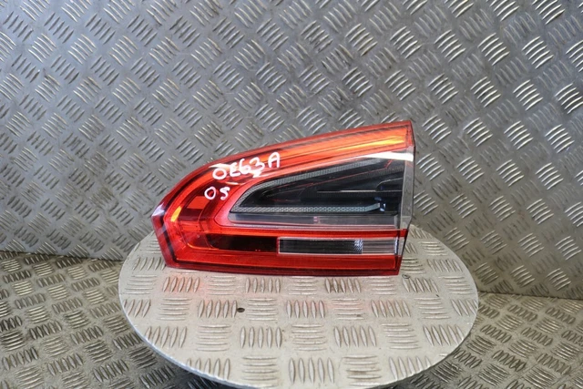 FORD S-MAX MK1 Os Rear Inner Tail Light Am21-13A602-Af 2010-2015 Oe63A