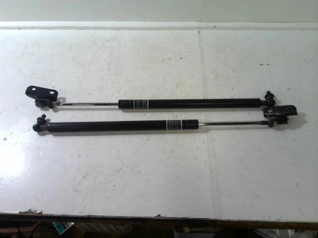 SUBARU Impreza 2010 DBA-GE3 Hood Strut Damper 57251FG010 [Used] [PA61352530]