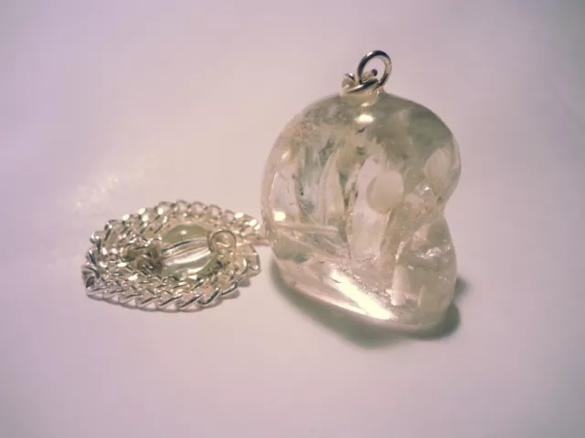 Totenkopf Kristallschädel Pendel aus Bergkristall skull pendolo ciondolo pendule