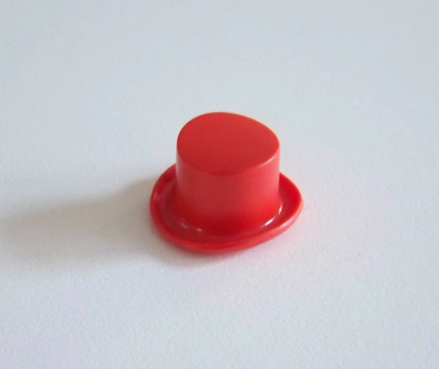 Chapeau Playmobil Rouge - Catégorie 3, Accessoire Occasion Pour Figurines