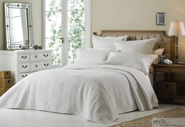 Luxe King Taille Blanc Matelassé Brodé Jeté de Lit + 2 Couvre-Oreillers