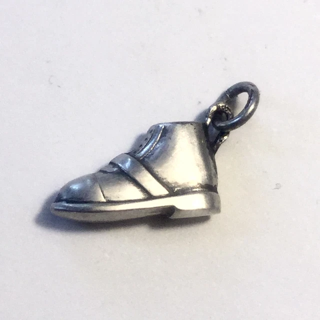 Collier pendentif livre d'histoires doré | Garantie 1 an – Lily Charmed