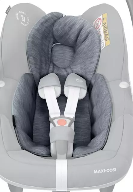 Maxi Cosi Pebble Pro i-Size Seat Reducer Essential Grey