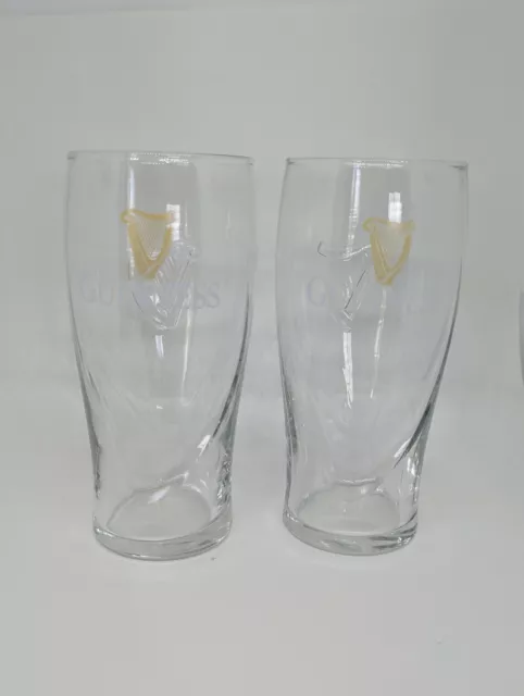 Guinness 20 Ounce Signature Pub Edition Pub Glasses - Set of 2 3