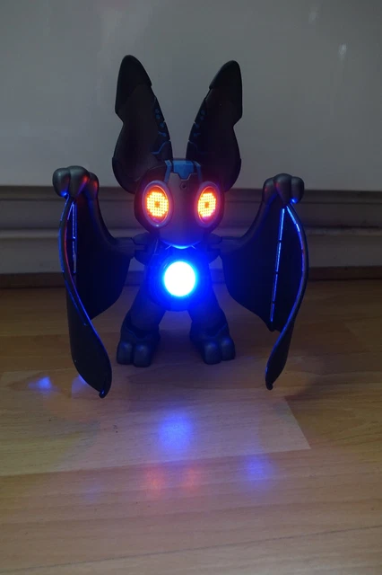 Nocto Interactive Light up Bat