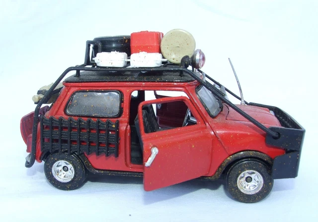 Miniature Polistil SB 1/25 - Austin Mini Cooper Raid 582 - Sans Boîte