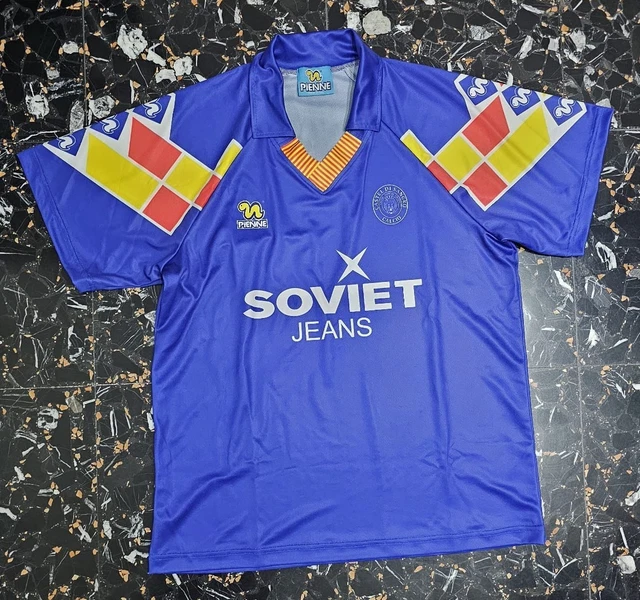 Shirt Sponsors: Jeans 👖 Castel Di Sangro with Soviet Jeans A Thread