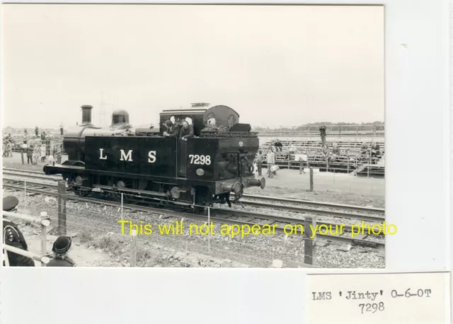 Photo Railway - LMS Jinty 0-6-0 Tank Engine 7298 at Rainhill Event 25/05/1980