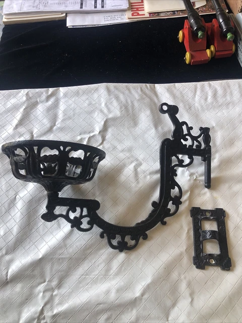 Vintage Cast Iron Wall Sconce Swing Arm Oil Lamp Holder with Mount Farmhouse