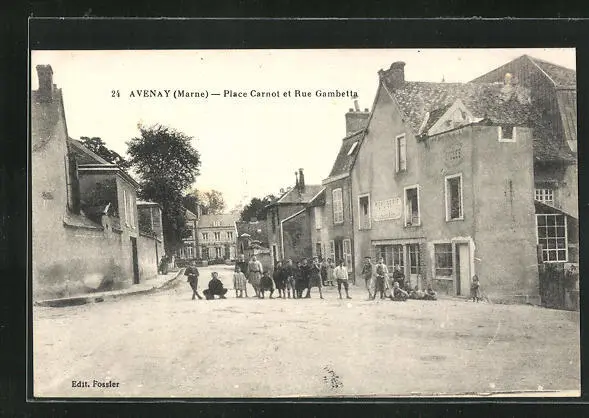 CPA Avenay, Place Carnot and Rue Gambetta, street view