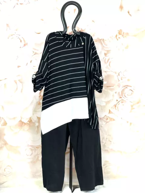 DP10050 Divas Planet Oversize Shirt Streifen Schwarz Weiss asymmetrisch Gr. 3