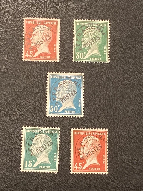 Timbre En Caoutchouc Ancien - Constructions De Personnages B-004 - Ludique Et Rare