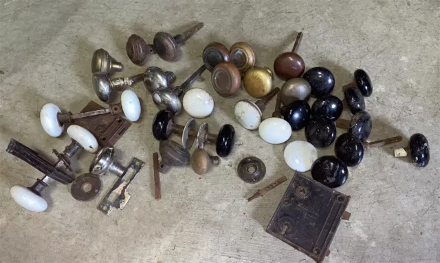 Mixed lot of antique Door knobs Porcelain Brass etc 35 knobs