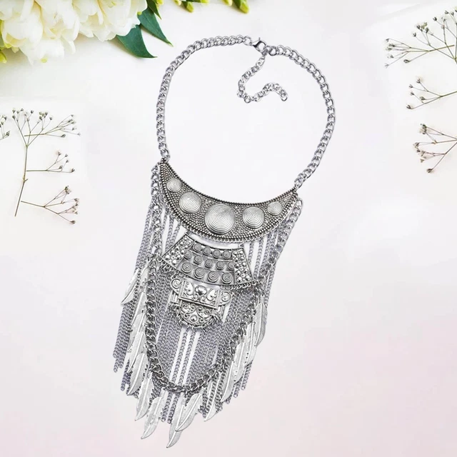 Collier Rare Avec Pendentif Camée En Verre Fumé - Buste De Femme Style Empire