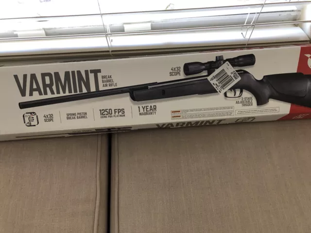 Gamo Varmint .177 caliber Pellet breakbarrel air rifle with 4x32 scope 1250 FPS