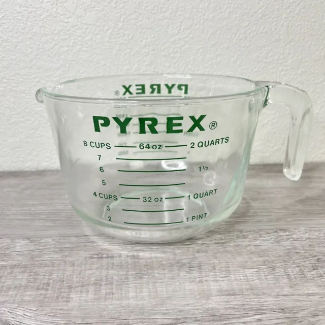 https://www.picclickimg.com/UrsAAOSw8X5k~6aa/Vintage-Glass-Pyrex-8-Cup-2-Qt-Large.webp