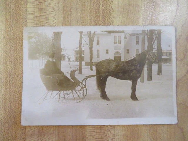 RPPC Real Photo Postcard Horse Drawn Sleigh (L36)