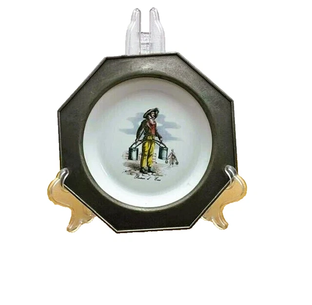 Ancienne Assiette Décorative REVOL France, étain Et Porcelaine
