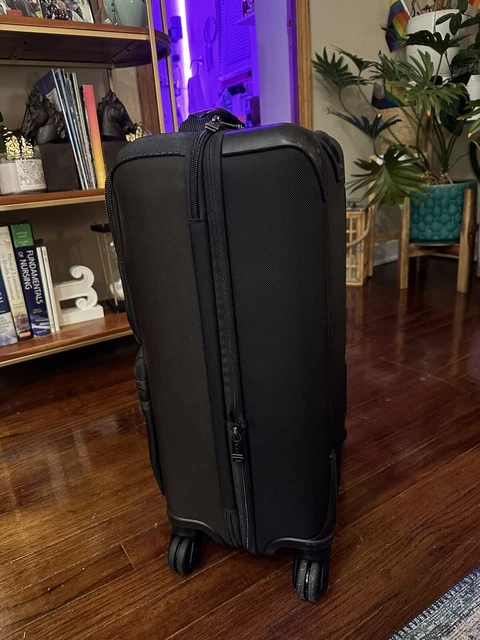 Tumi Alpha Bravo Kirtland International Expandable Carry-On 2