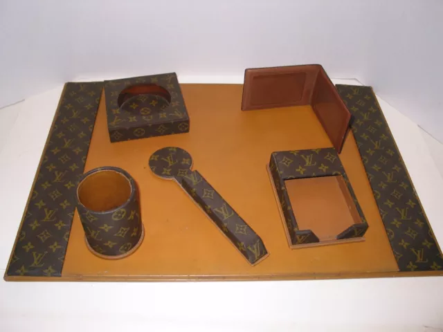 Louis Vuitton, Desk Set