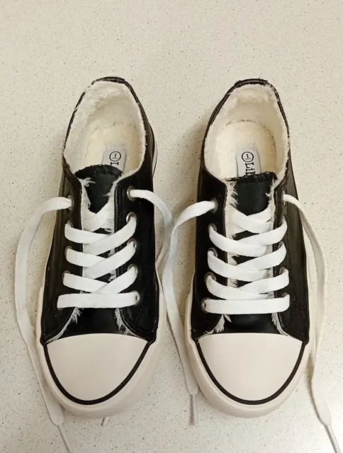 Lily & Dan Unisex Black & White Trainers Size 1 Pre-Loved