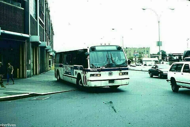 Original Kodachrome Slide Nyc Bus 1981 Gm-Rts #Pa2406 Eny Depot Sept. 6, 1992